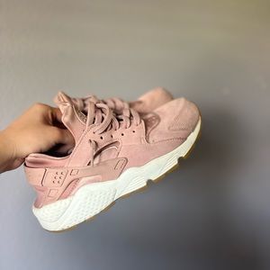 Nike Huarache Pink